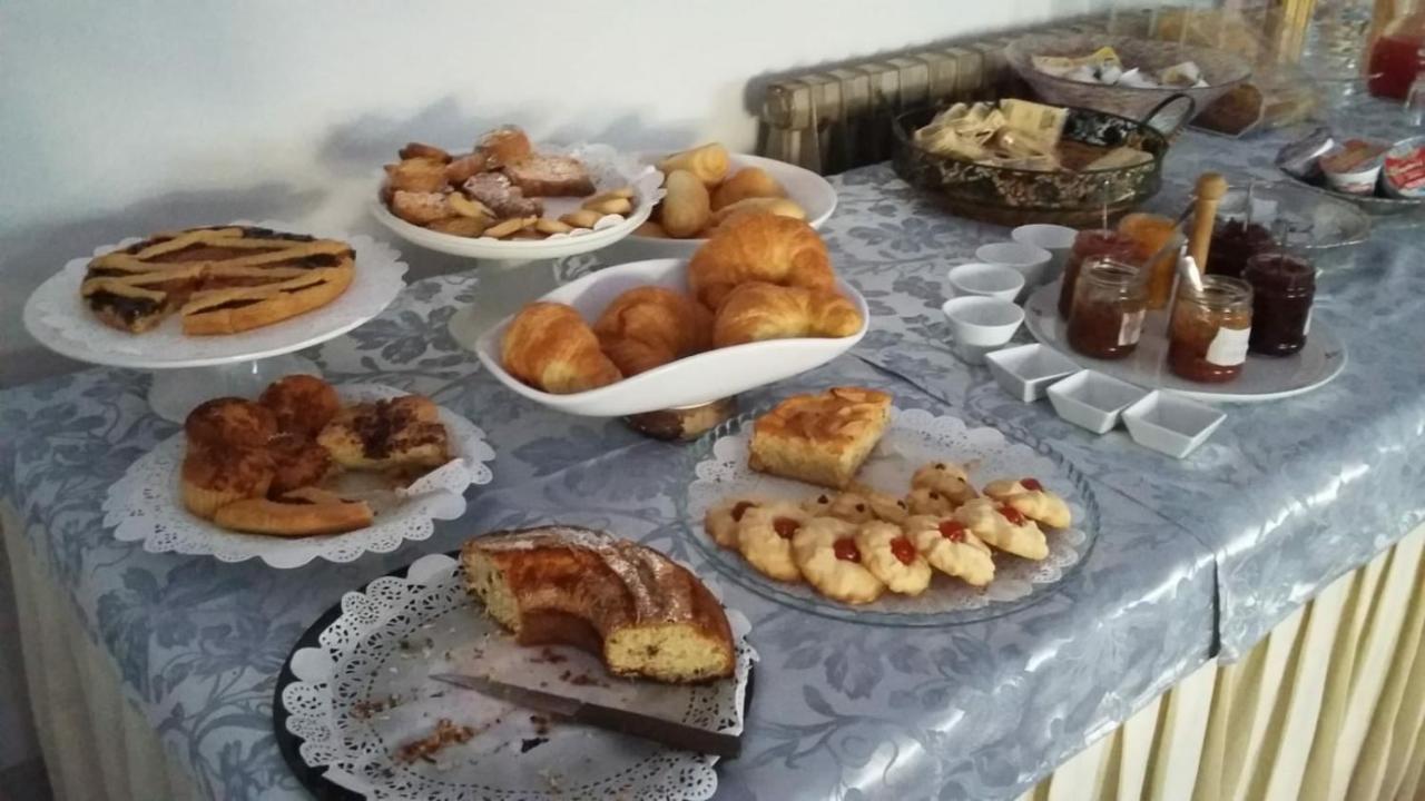 קיאנצ'נו טרמה Albergo Villa Dionori מראה חיצוני תמונה
