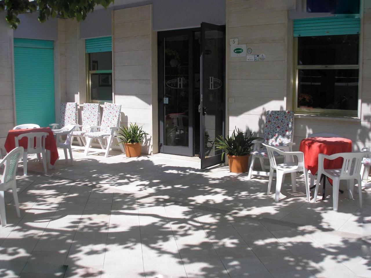 קיאנצ'נו טרמה Albergo Villa Dionori מראה חיצוני תמונה