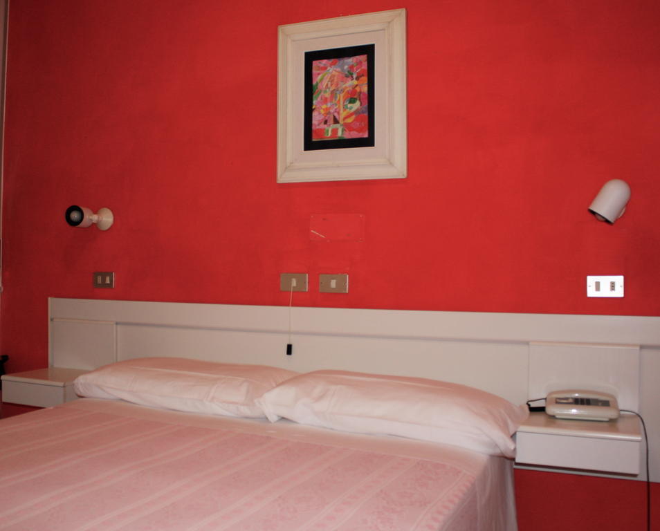 קיאנצ'נו טרמה Albergo Villa Dionori מראה חיצוני תמונה